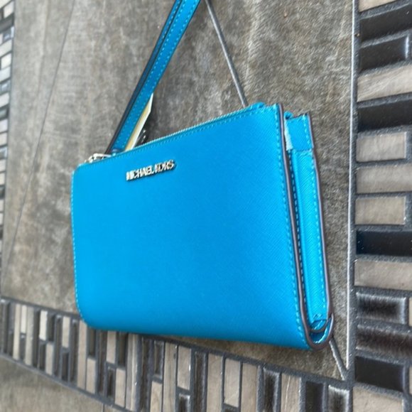 Michael Kors Large Double Zip Leather Wallet Wristlet Phone Case Lagoon - Picture 2 of 16